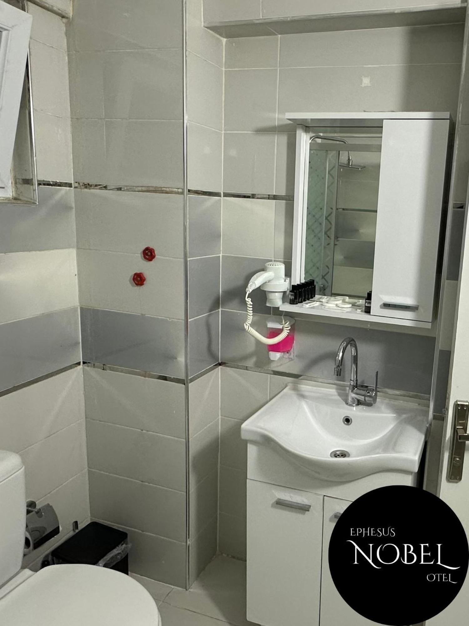 Ephesus Nobel Otel Selçuk Buitenkant foto